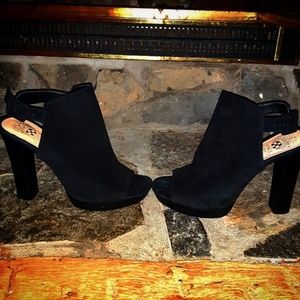 Vince Camuto Gilsa Heels